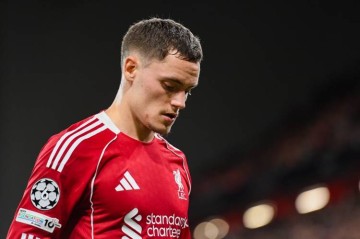 斯洛特自废武功!利物浦名宿:把维尔茨逐出首发,“迈巴赫”才是正解