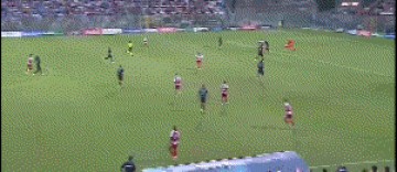 意甲冠军2-1，34岁德布劳内策动，28岁曼联旧将麦克托米奈妙传
